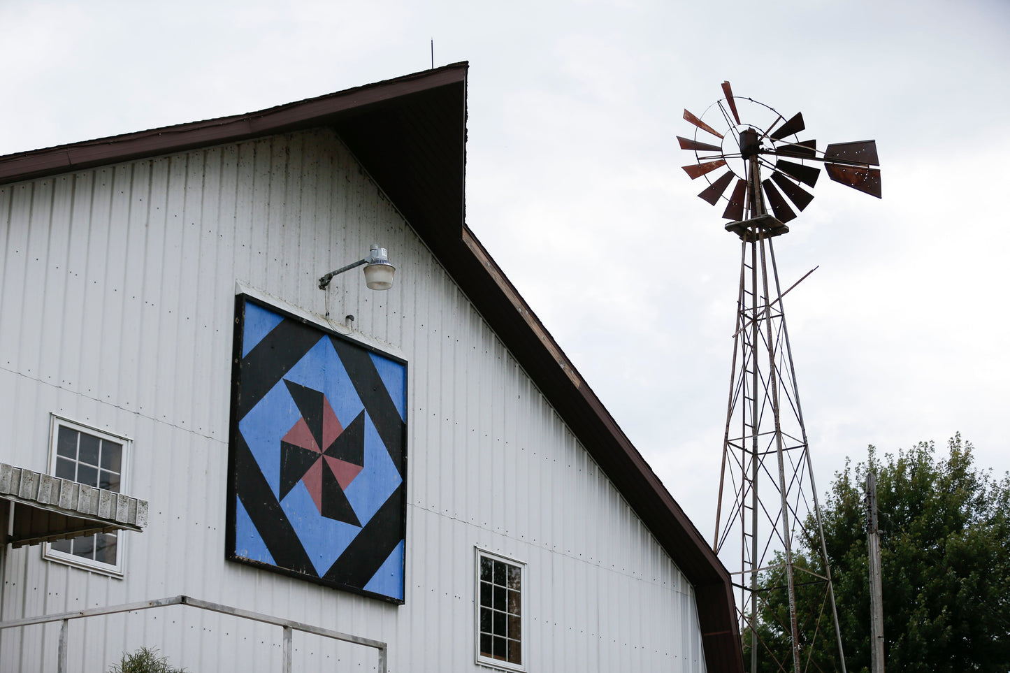 The Gazette Cedar Rapids postcards Barn Quilt
