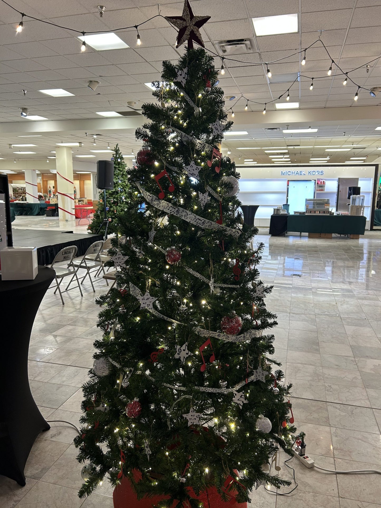 #50: A Very Musical Christmas